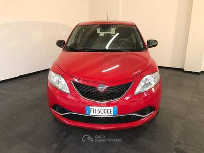 Lancia Ypsilon  1.2 69 CV 5p. GPL Ecochic Gold Rosso usata Casalserugo