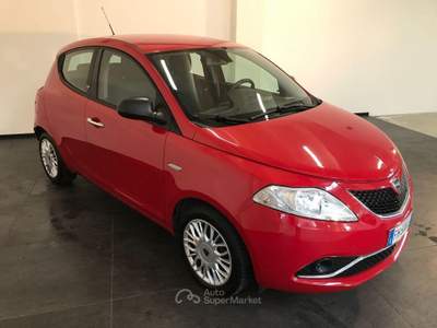 Lancia Ypsilon  1.2 69 CV 5p. GPL Ecochic Gold Rosso usata Casalserugo