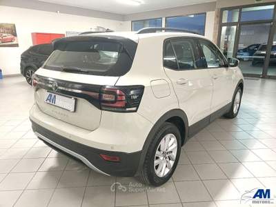Volkswagen T-Cross 1.0 TSI 115 CV DSG Life Beige usata Castelnovo di Sotto