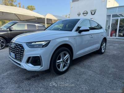 Audi Q5 Q5 SPORTBACK 40 TDI 2.0 MHEV 12V quattro S tronic S line Bianco usata Mesagne