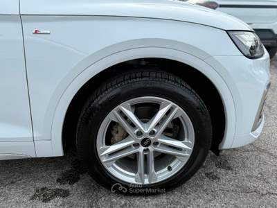 Audi Q5 Q5 SPORTBACK 40 TDI 2.0 MHEV 12V quattro S tronic S line Bianco usata Mesagne
