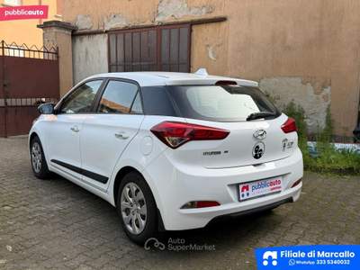 Hyundai i20 i20 1.2 5p. Econext Classic Bianco usata Marcallo con Casone