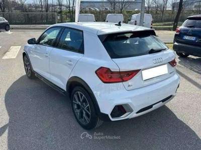 Audi A1 Sportback 30 1.0 tfsi Admired 110cv s-tronic Bianco usata Roma