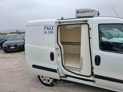 Opel Combo 1.6 CDTI CON FRIGO - 2017 Bianco usata ANDRIA