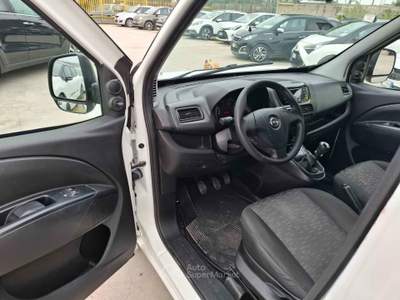 Opel Combo 1.6 CDTI CON FRIGO - 2017 Bianco usata ANDRIA