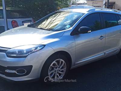 Renault Mégane SportTour  1.5 dci Limited s&s Argento usata BORGOSESIA