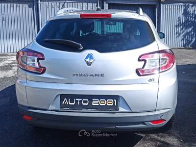 Renault Mégane SportTour  1.5 dci Limited s&s Argento usata BORGOSESIA