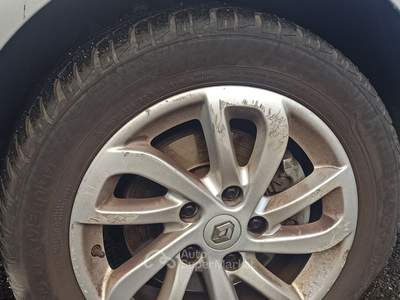Renault Mégane SportTour  1.5 dci Limited s&s Argento usata BORGOSESIA