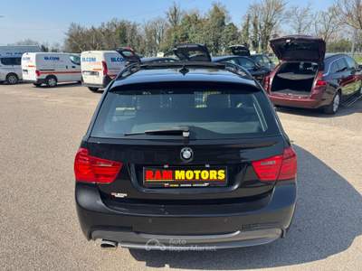 BMW Serie 3 320d 320d Touring M-Sport auto tetto navi pelle Nero usata Ravenna