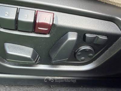 BMW X4 CAMBIO AUTOMATICO xLine xDrive 30dA 258CV GARANZIA 12 MESI Nero usata Napoli