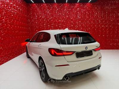 BMW Serie 1 118d 118d 5p. Msport 150Cv AUTOMATICA Bianco usata Agliana