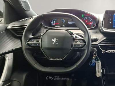 Peugeot 2008 II 2020 1.2 puretech Active Pack s&s 100cv Bianco usata Padova
