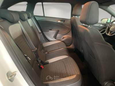 Opel Astra V Sports Tourer 1.5 cdti Business Elegance s&s 122cv at9 Bianco usata Padova