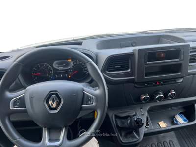 Renault Master t33 2.3 dci 135cv l2h2 ice Bianco usata Fisciano