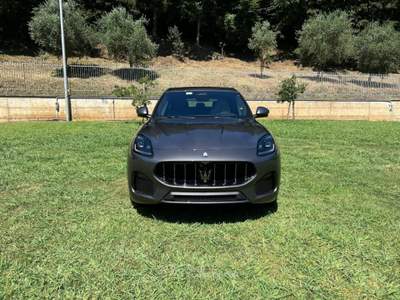 Maserati Grecale 2.0 mhev 250cv auto Grigio usata Fisciano