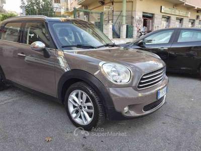 MINI 1.5 Cooper D Hype 5 Countryman Cooper D Countryman Marrone usata Roma