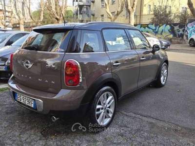MINI 1.5 Cooper D Hype 5 Countryman Cooper D Countryman Marrone usata Roma