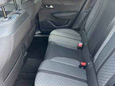 Peugeot 2008 1.2 puretech allure s&s 130cv eat8 Blu/Azzurro usata Fisciano