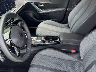 Peugeot 2008 1.2 puretech allure s&s 130cv eat8 Blu/Azzurro usata Fisciano