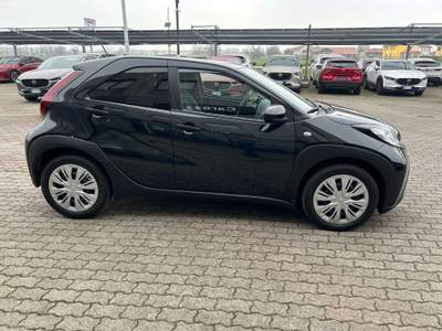 Toyota Aygo X Aygo X 1.0 Undercover 72cv Nero usata Liscate