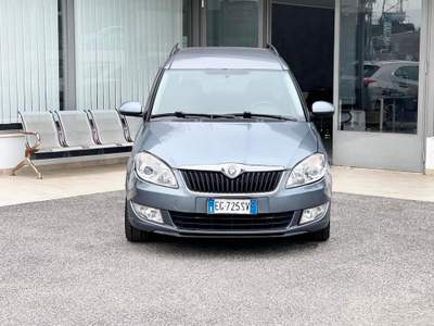 Skoda Roomster 1.2 Benzina 86CV E5 Neo. - 2011 Blu/Azzurro usata Roma