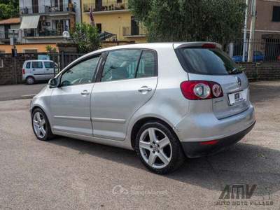 Volkswagen Golf 2.0 16V TDI 140 Cv Argento usata Soriano nel Cimino