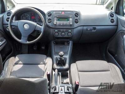 Volkswagen Golf 2.0 16V TDI 140 Cv Argento usata Soriano nel Cimino