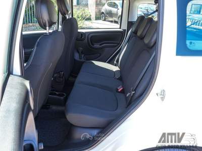 Fiat Panda 1.0 S&amp;S Hybrid Pack City 5 Posti Stereo di Serie Bianco usata Soriano nel Cimino