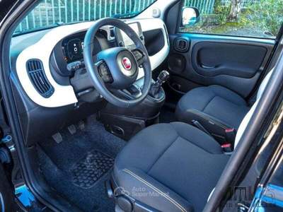 Fiat Panda 1.0 S&amp;S Hybrid Pandina ITALIANA Nero usata Soriano nel Cimino