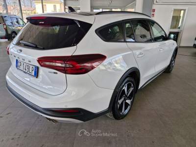 Ford Focus 1.0 EcoBoost Hybrid 125 CV SW Active Bianco usata Imola