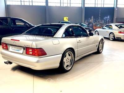 Mercedes-Benz SL Type r129 Argento usata San Giuliano Milanese