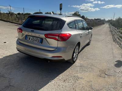 Ford Focus EcoBlue 95 CV SW Business Grigio usata manfredonia