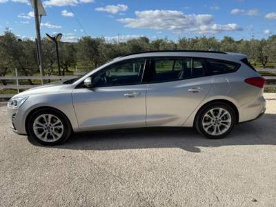 Ford Focus EcoBlue 95 CV SW Business Grigio usata manfredonia