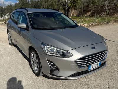 Ford Focus EcoBlue 95 CV SW Business Grigio usata manfredonia