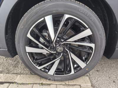 MG ZS MG ZS 1.5 LUXURY HYBRID+ 197CV VARI COLORI / NESSUN VINCOLO Nero usata Meda