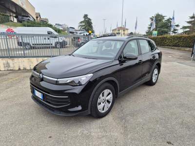 Volkswagen Tiguan 2.0 TDI 150 CV DSG Life Nero usata Medesano