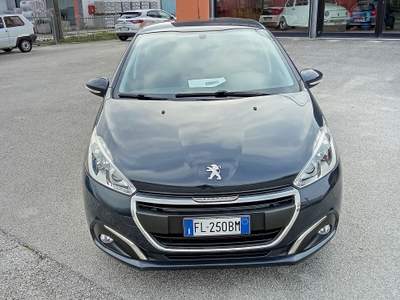 Peugeot 208 Peugeot 208 Blu/Azzurro usata TAGLIO DI PO