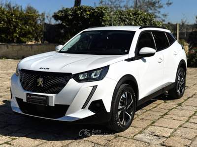 Peugeot 2008 1.5 BlueHDi 110cv  Allure Bianco usata Castellaneta
