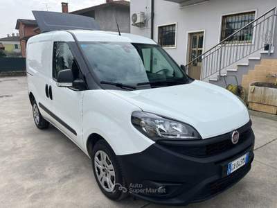 Fiat Doblò Doblò 1.6 3 POSTI APERTURA TETTO NAVI RETROCAMERA Bianco usata Nogarole Rocca
