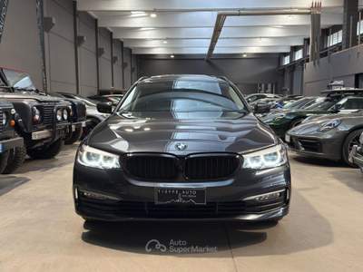 BMW Serie 5 520d d Touring Luxury Grigio usata Bologna