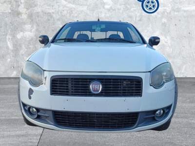 Fiat Strada 1.3 MJT 95CV Pick-up Trekking Bianco usata Laterina