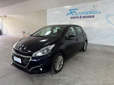 Peugeot 208 Peugeot 208 1.6 Hdi 75cv 5 porte Blu/Azzurro usata Pompei
