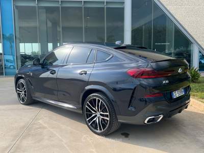 BMW X6 xDrive30d 48V Msport UNICO PROPRIETARIO Blu/Azzurro usata Gela