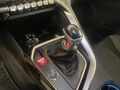 Peugeot 5008 BlueHDi 130 S&S Allure Bianco usata Casteggio