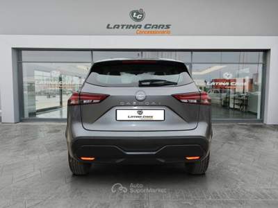 Nissan Qashqai 1.3 mhev Business 2wd 158cv xtronic con CarPlay Grigio usata Latina