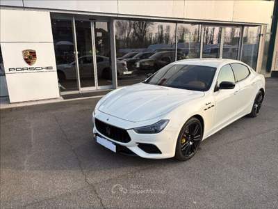 Maserati Ghibli 3.0 V6 Modena S Q4 430cv auto Bianco usata Cava Manara