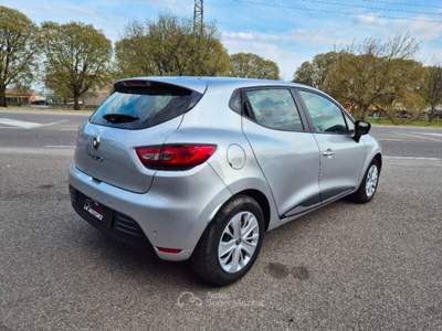 Renault Clio Clio TCe 12V 75 CV 5 porte Business Grigio usata Ferrara