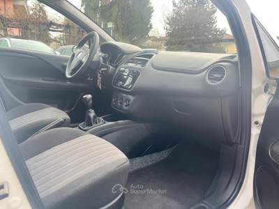 Fiat Punto II S&S 95 CV 5 porte Street NEO usata Bulgarograsso
