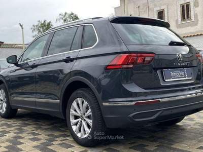 Volkswagen Tiguan Life 2.0 TDI 122CV usata Partinico
