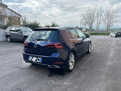 Volkswagen Golf 1.6 TDI 115 CV 5p. Highline BlueMotion Technology Blu/Azzurro usata Recanati
